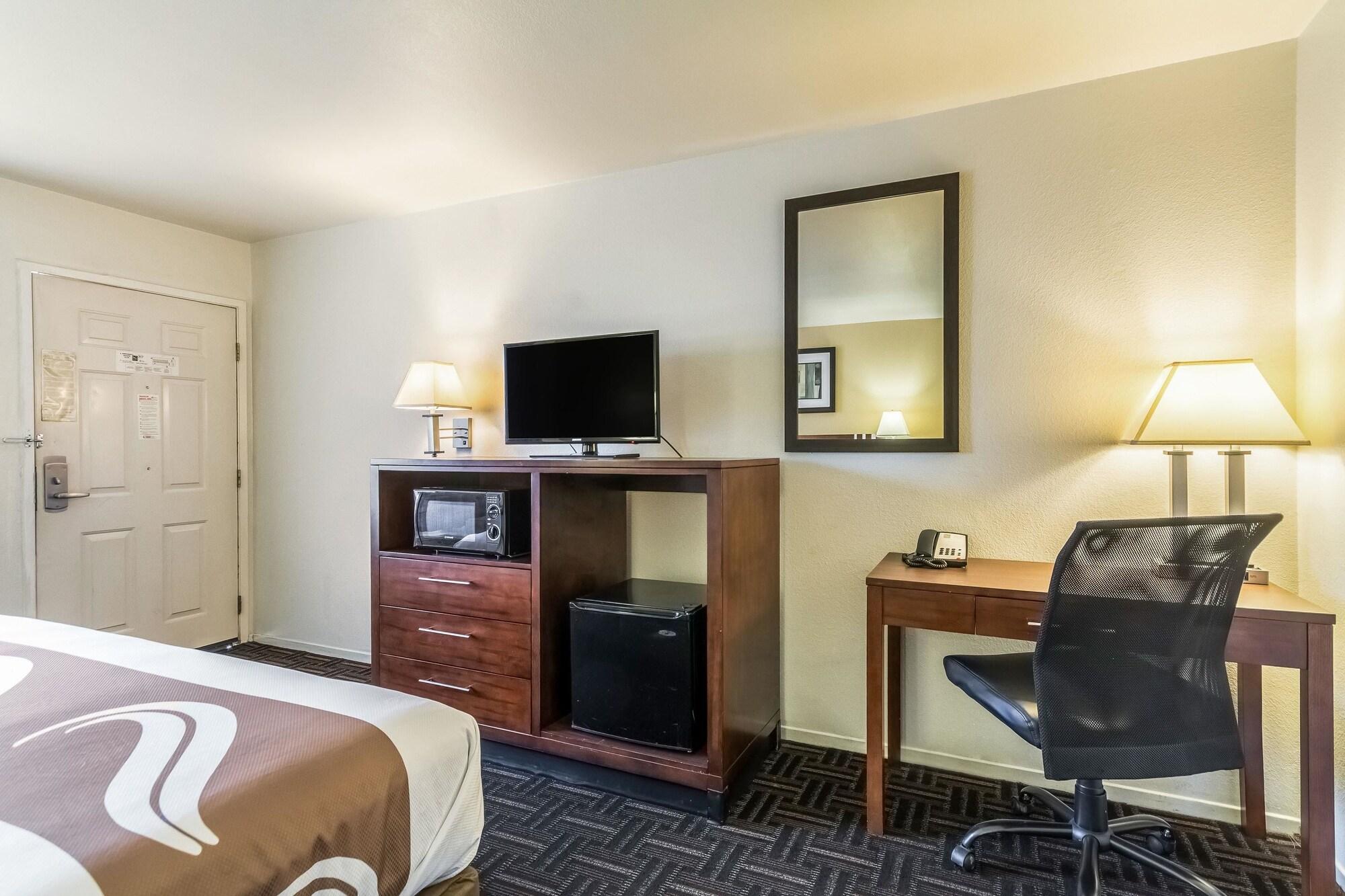 Quality Inn Fresno Near University Exterior foto