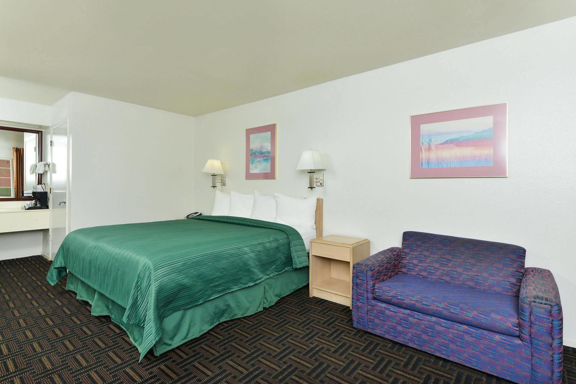Quality Inn Fresno Near University Zimmer foto