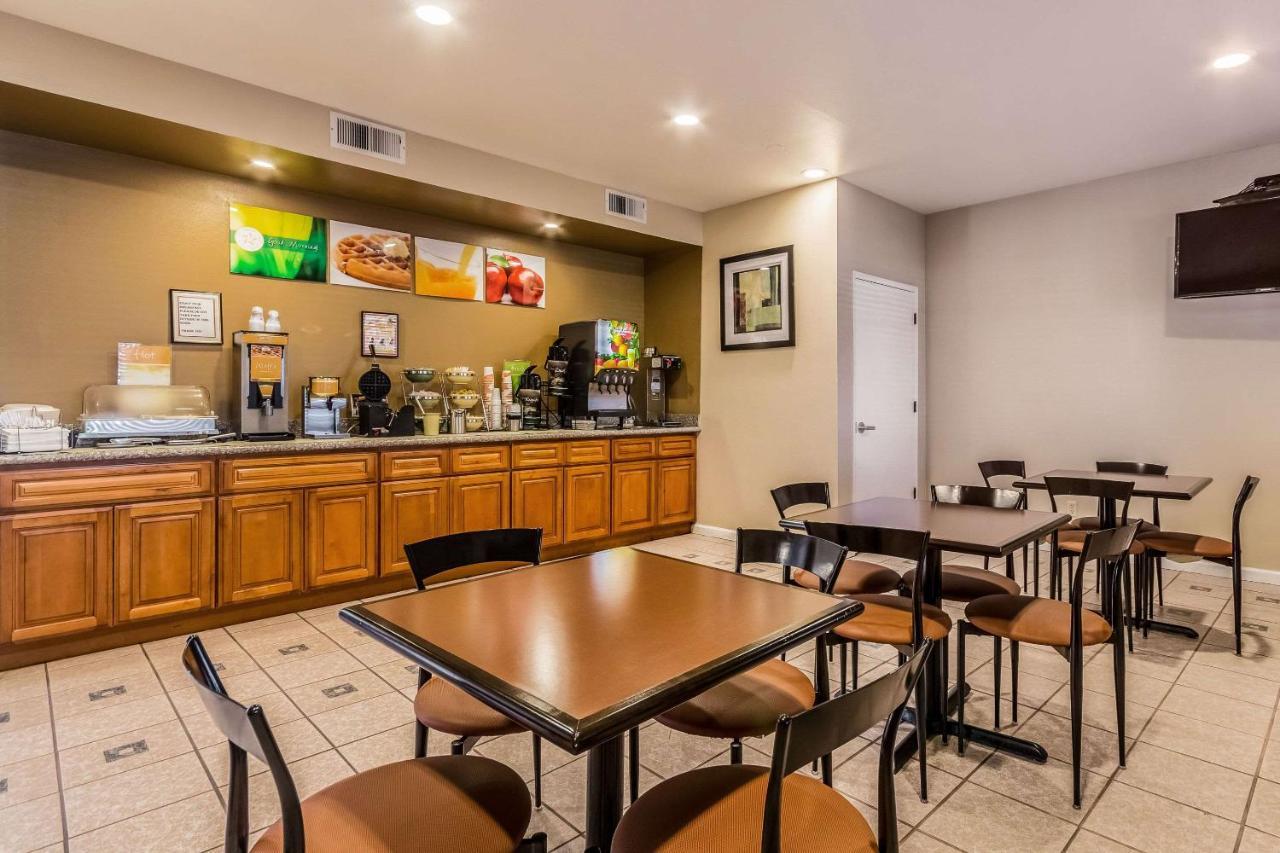 Quality Inn Fresno Near University Exterior foto